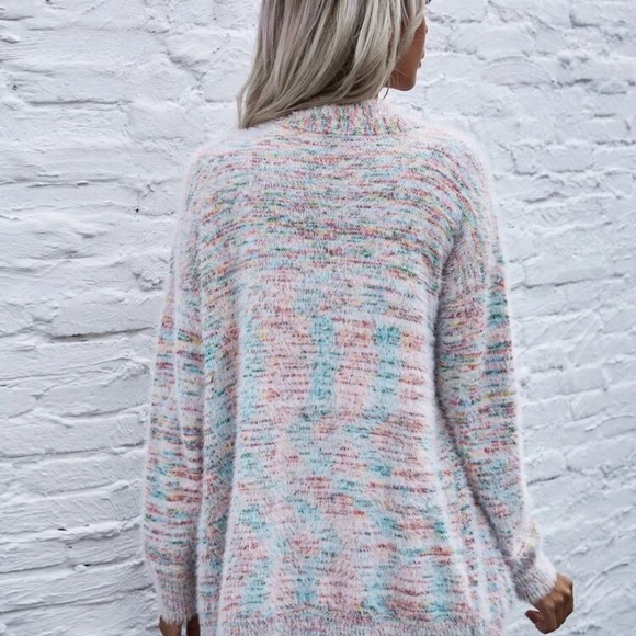 Button Front Patch Pocket Fuzzy Knit Cardigan - Picture 5 of 6